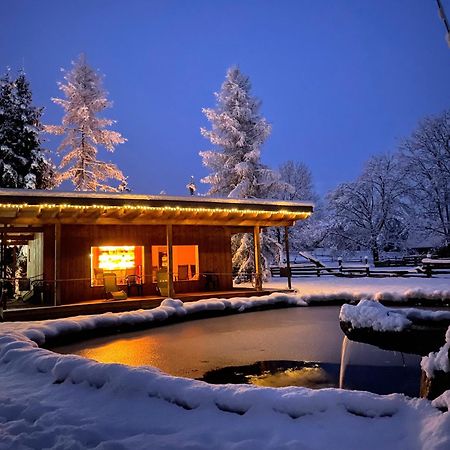 Holiday Raj Villa Bešeňová Buitenkant foto