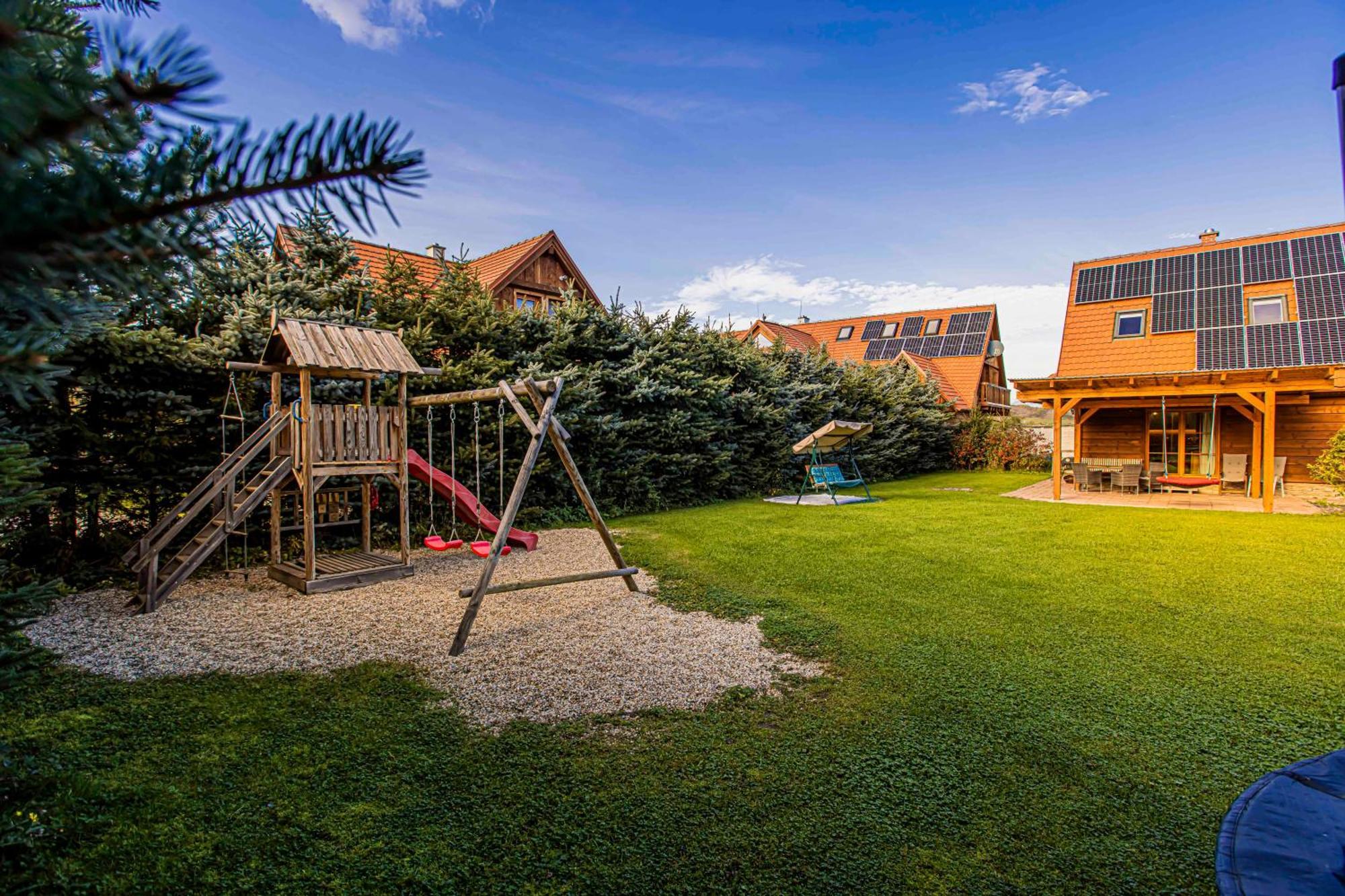 Holiday Raj Bešeňová Buitenkant foto